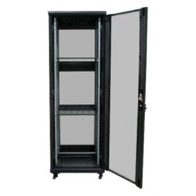 PHASAK Armario Rack 19" Phasak Pro 32U  600x600 Montado (Incluye: 2 bandejas de 19? + Regleta electrica 19? + Juego de ruedas +  Ventilacion)